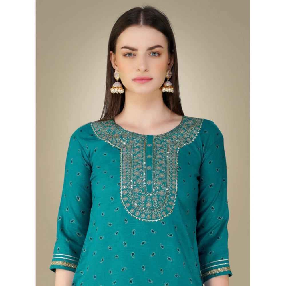 3-4 th Sleeve Embroidery Cotton Kurti Pant Dupatta Set (Light Green)