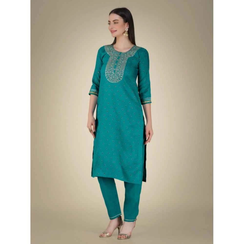 3-4 th Sleeve Embroidery Cotton Kurti Pant Dupatta Set (Light Green)